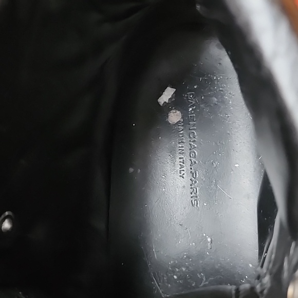 Black suede Balenciaga shoes - Picture 6 of 8